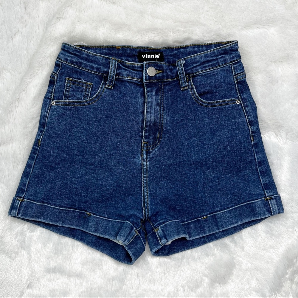 Vinnie High Rise Dark Wash Stretchy Denim Shorts 2.5” Women’s Sz M